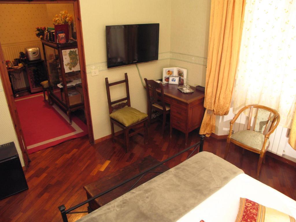 Gourmet B&B Giglio Bianco Firenze Bagian luar foto